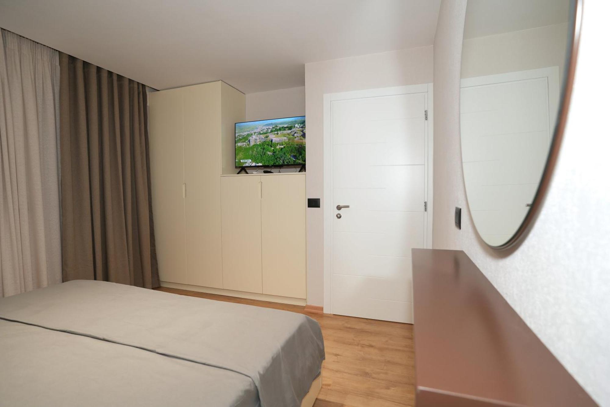 Rs Skendo Apartments Gjirokastër Eksteriør billede