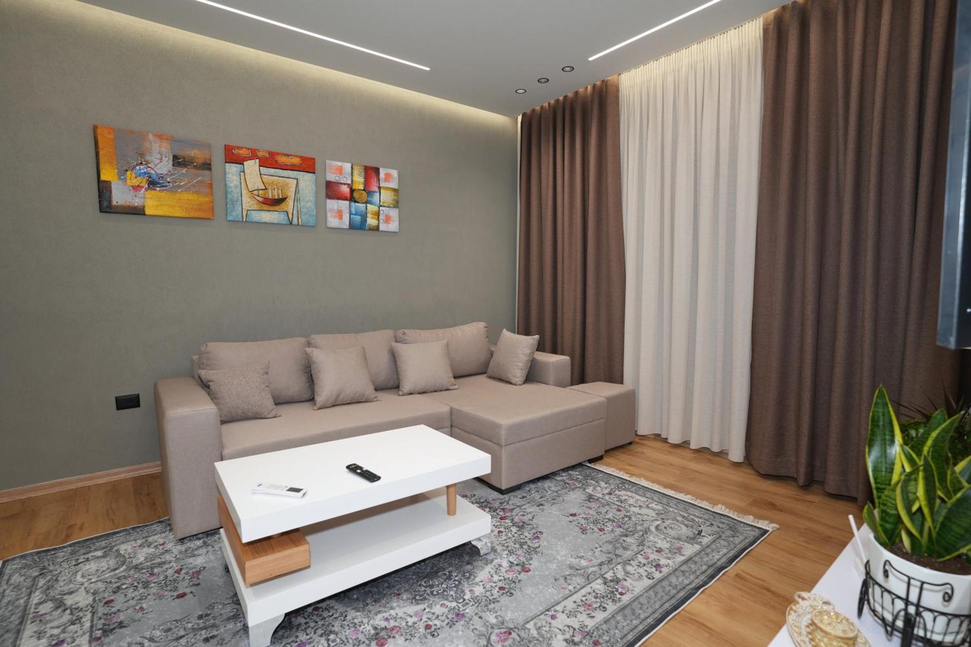 Rs Skendo Apartments Gjirokastër Eksteriør billede